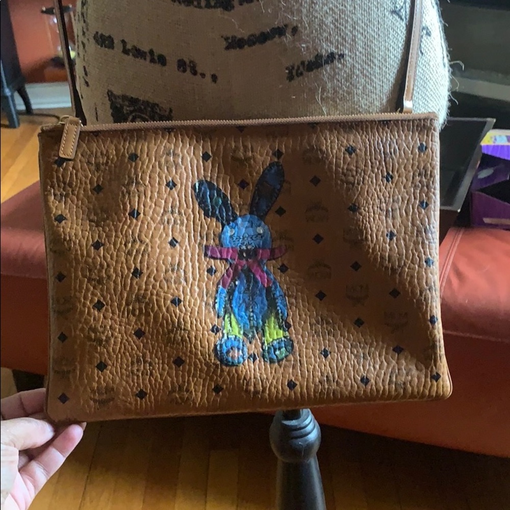 AUTHENTIC MCM CROSS BODY